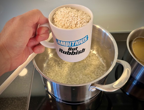 Risotto biancho - so geht das Risotto-Grundrezept! 
Oliver Baroni