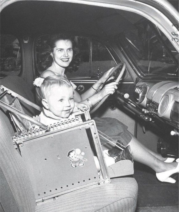 Vintage kindersitze auto retro history https://rarehistoricalphotos.com/