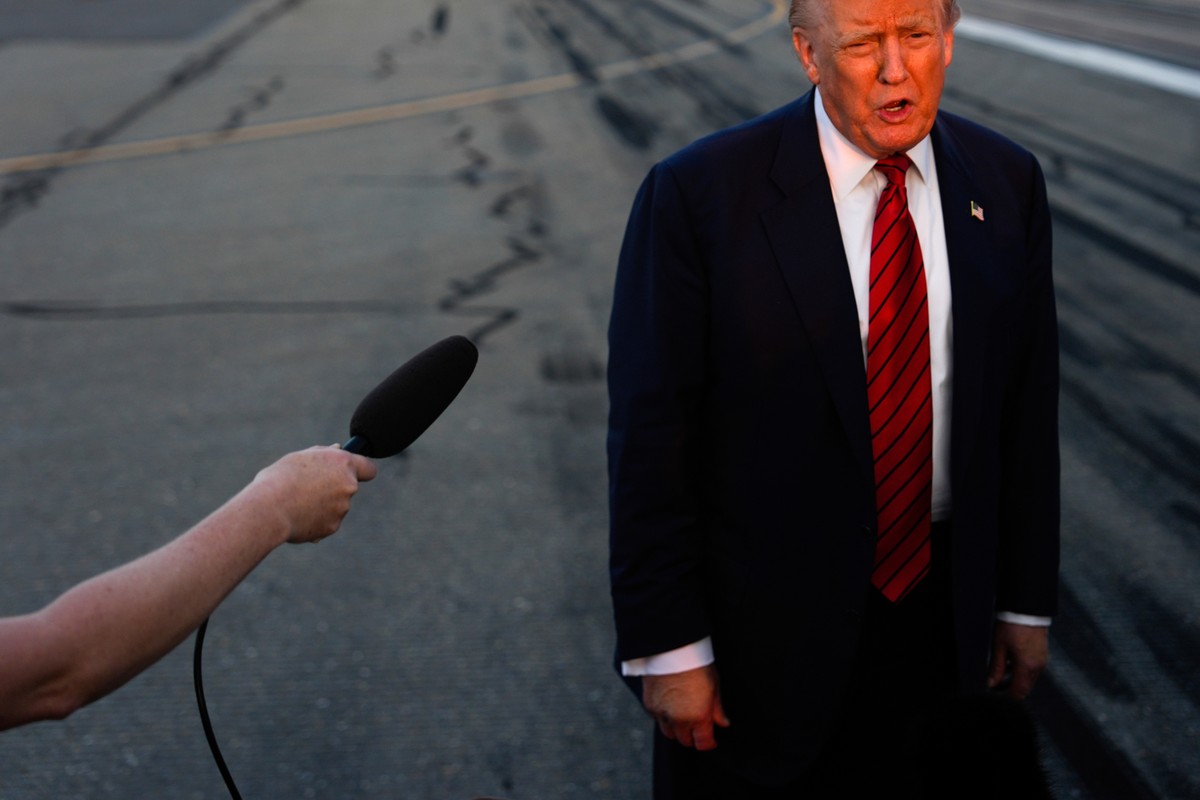 Produits pharmaceutiques: Trump évoque une surtaxe de 250%