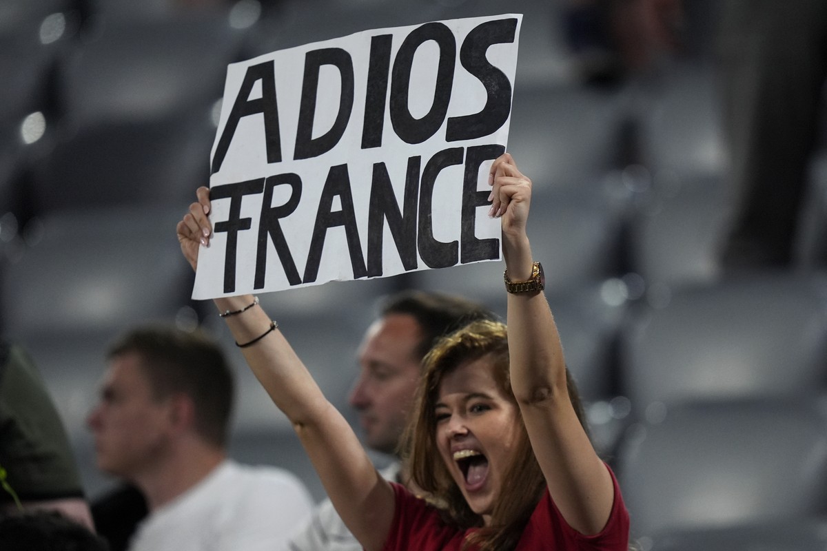 A Spain supporter holds up a poster on the stands at the end of a semifinal match between Spain and France at the Euro 2024 soccer tournament in Munich, Germany, Tuesday, July 9, 2024. Spain won 2-1.  ...