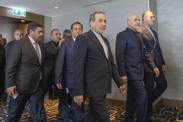 Minister of Foreign Affairs of Iran, Seyyed Abbas Araghchi, 3. from right, and Speaker of the Islamic Parliament of Iran, Mohammed Bagher Ghalibaf, 2. from right, with the Delegation of Iran at the La ...