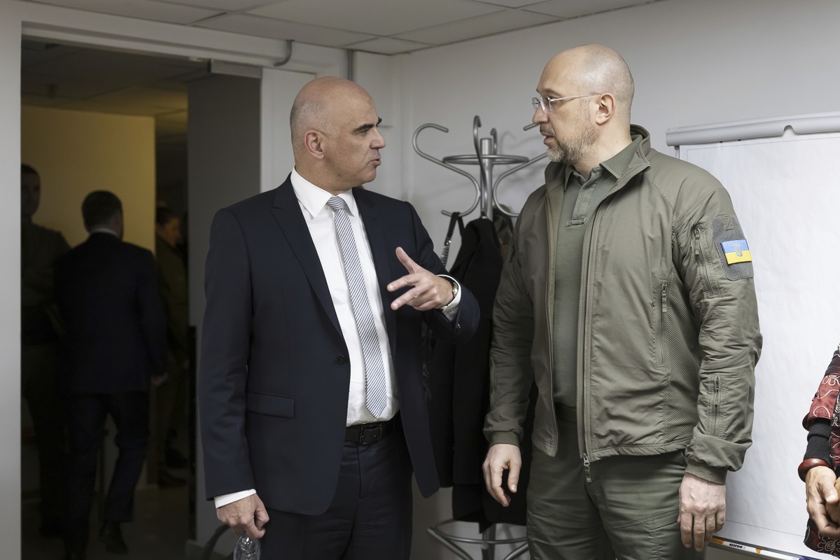 Alain Berset (à g.) en compagnie du premier ministre ukrainien, Denys Chmyhal (à dr.).
