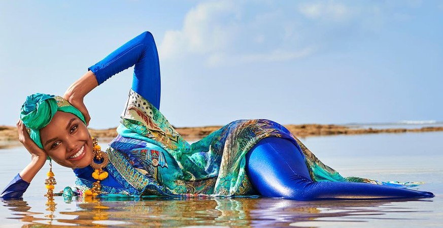 Halima Aden ist auf der Titelseite der «Sports Illustrated»-Swimmsuit-Issue in einem Burkini zu sehen