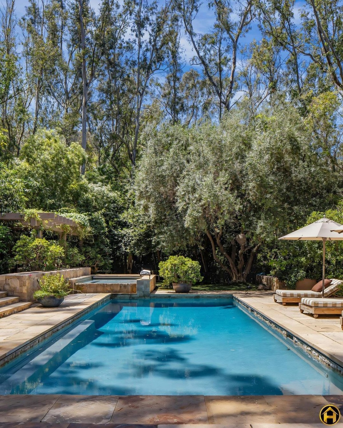 C'est une piscine, quoi.