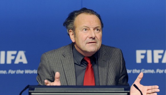 Mark Pieth, Chairman of FIFA's Independent Governance Committee during a press conference at the Home of FIFA in Zurich, Wednesday, November 30, 2011. Mark Pieth introduced his "Governing FI ...