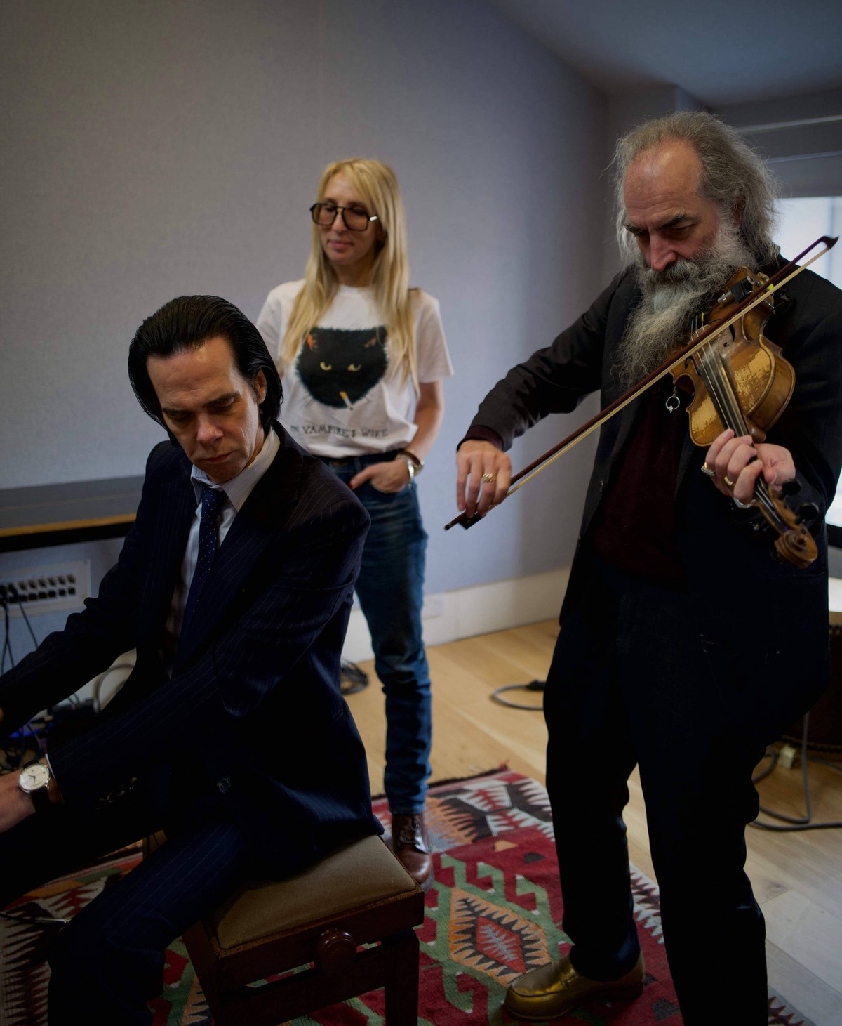 Musician Nick Cave, director Sam Taylor-Johnson, musician Warren Ellis, . Photo credit: Focus Features PUBLICATIONxINxGERxSUIxAUTxONLY Copyright: xx 34649-008THA The Hollywood Archive