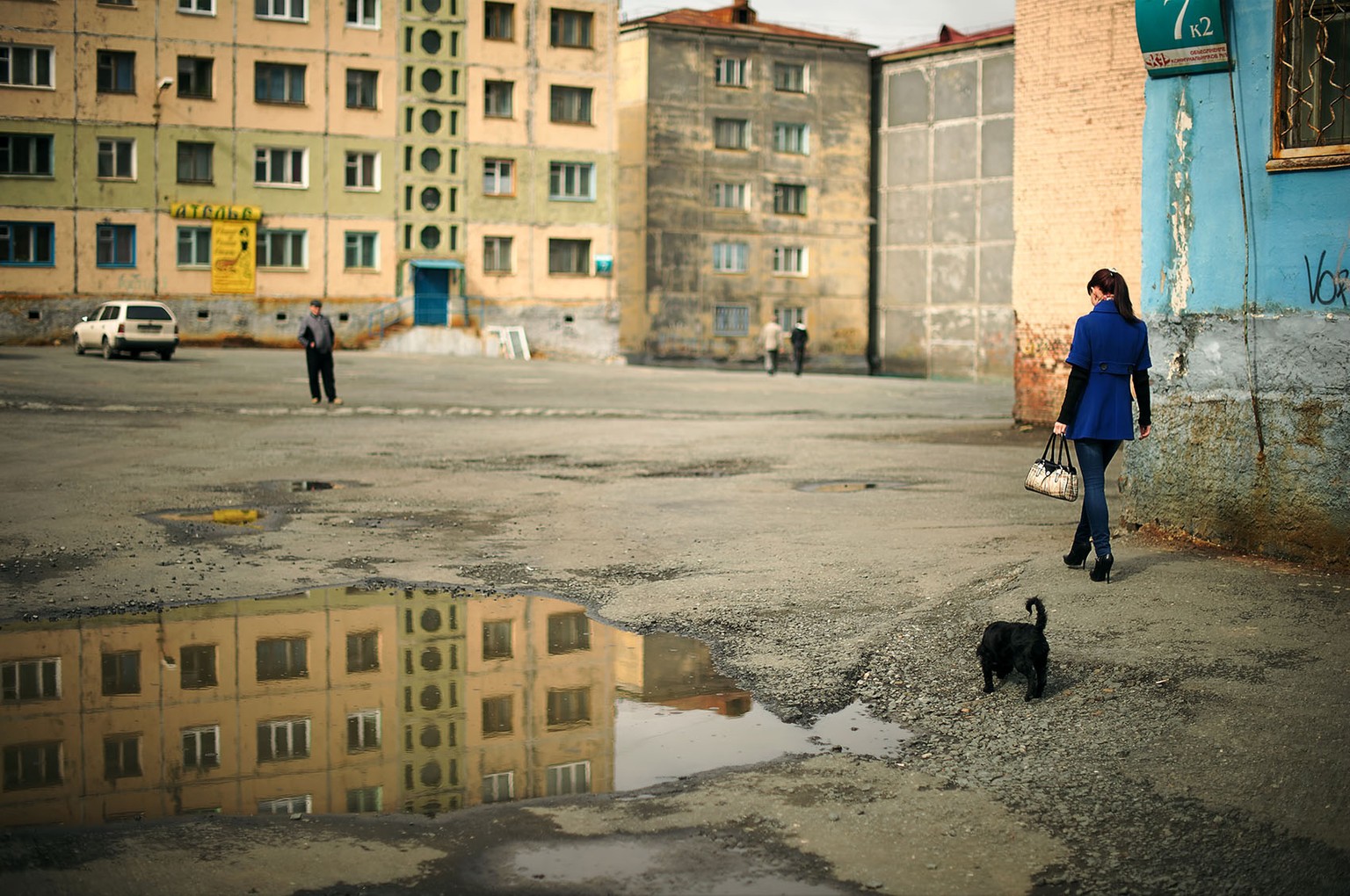 La période de jours polaires s&#039;accompagne de beau temps et de températures agréables. Les habitants de Norilsk profitent au maximum de cette possibilité de vivre en extérieur, se promenant jusqu’ ...