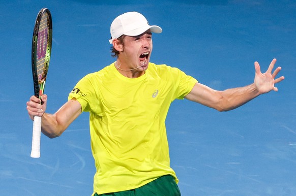 epaselect epa09663306 Alex De Minaur of Team Australia reacts after winning his match against Matteo Berrettini of Team Italy on day 2 of the ATP Cup tennis tournament at Qudos Bank Arena in Sydney, N ...