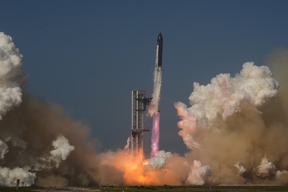 SpaceX's Starship rocket lifts off during a test flight from Starbase, Texas, Friday, May 22, 2026. (AP Photo/Eric Gay)
SpaceX Starship Launch
