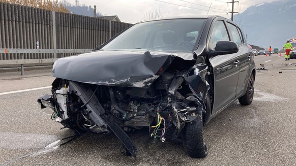 Unfall auf der A3 bei Niederurnen