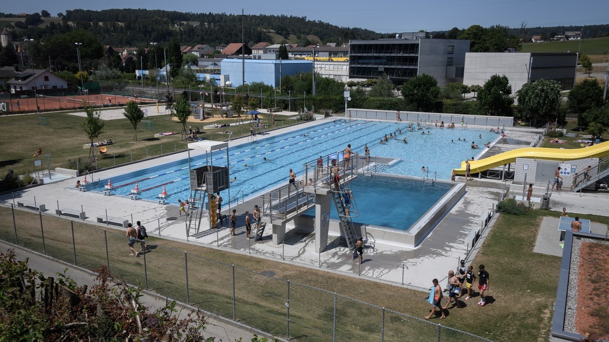 A picture taken on July 30, 2020 shows the swimming pool of Porrentruy owned by the municipalty of the Swiss city, 10 km close to the french border, which has decided to restrict its access to Swiss c ...