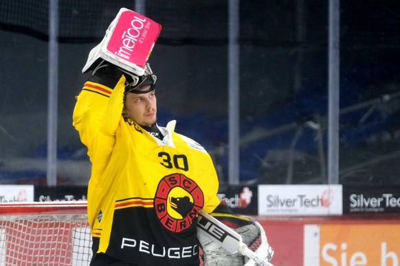 Bern Goalie Philip Wüthrich 30 - SWISS HOCKEY - pre playoff - Kloten vs Bern at Stimo Arena, Kloten, Zurich Kloten stimo arena Zürich Schweiz Copyright: xSergioxBrunettix