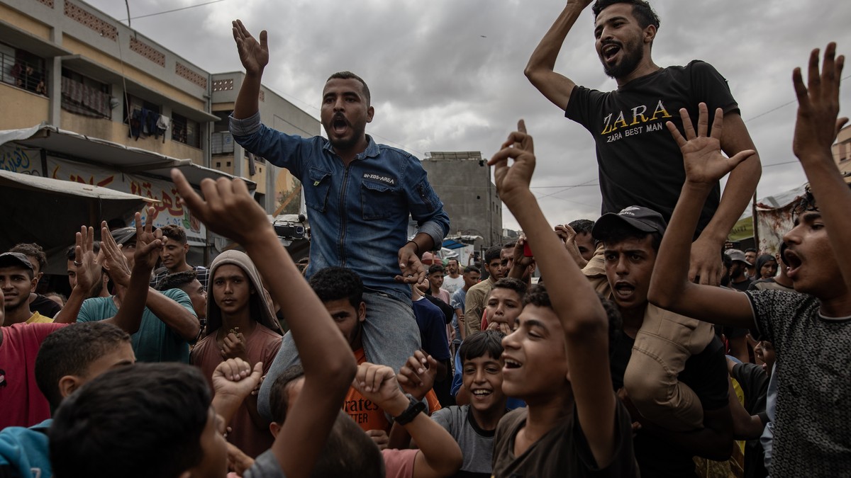 Im-Gazastreifen-schweigen-endlich-die-Waffen-die-Emotionen-in-Bildern