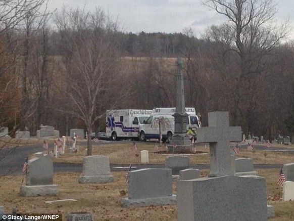 Tragischer Unfall auf dem Friedhof: Gottes Werk und Teufels Beitrag?