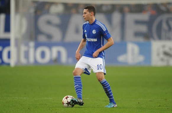 21.10.2014, xFUx, Fussball Champions League, FC Schalke 04 - Sporting Lissabon, v.l. Julian Draxler (FC Schalke 04) FREISTELLER

21 10 2014 Football Champions League FC Schalke 04 Sporting Lisbon v  ...
