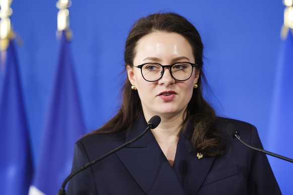 epa11946573 Vice Prime Minister and Minister of Economy of Ukraine Yulia Svyrydenko gives a speech during the presentation of the &#039;Ukraine Fund&#039; about French investments in Ukraine at the Mi ...