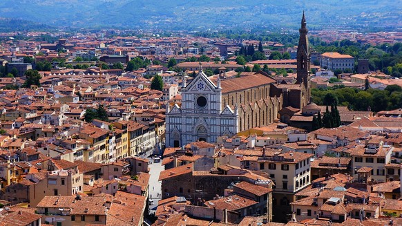 Platz 12: Florenz, Italien

https://pixabay.com/de/das-dach-der-stadt-panorama-3254986/