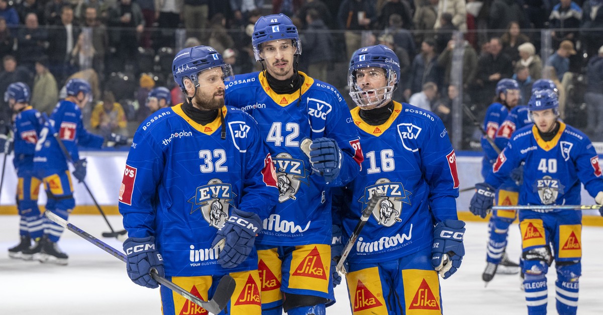 Zug schiebt die Ferien auf und schlägt Davos erstmals +++ Gottéron gleicht in Rappi aus