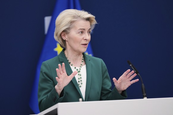 European Commission President Ursula von der Leyen addresses journalists during a media conference at EU headquarters in Brussels, Monday, April 7, 2025. (AP Photo/Virginia Mayo)
Belgium EU Norway Tar ...