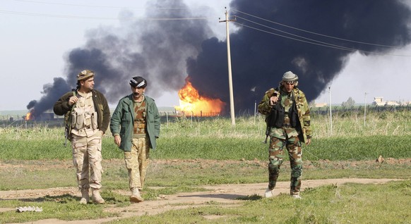 Auch in Kirkuk brannten im Januar nach Kämpfen zwischen kurdischen Peschmerga und IS-Anhängern Ölfelder.