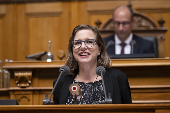 Christa Markwalder, FDP-BE, spricht vor Nationalratspraesident Martin Candinas, Mitte-GR, waehrend der Herbstsession der Eidgenoessischen Raete, am Donnerstag, 28. September 2023 im Nationalrat in Ber ...