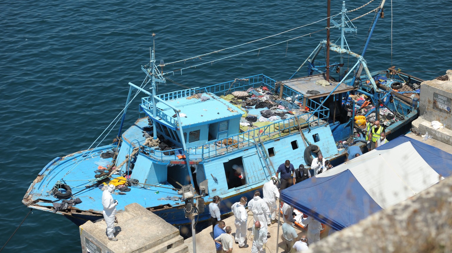 Das Boot, in dem hunderte von Flüchtlingen umkamen.
