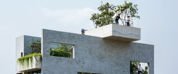 Interlaken Skater
HAUS VIETNAM