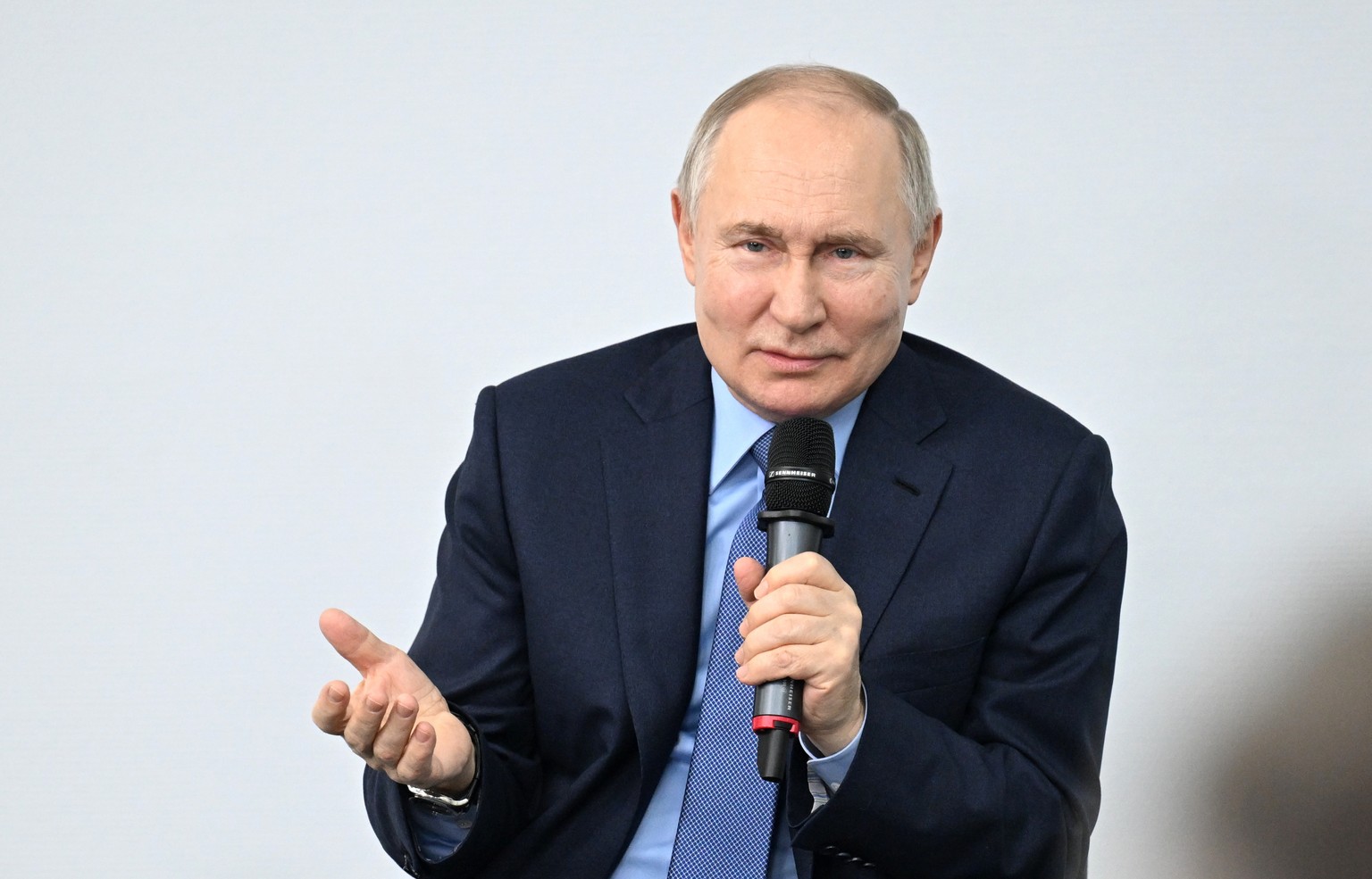 epa11067398 Russian President Vladimir Putin takes part in a meeting with the residents of Anadyr, Chukotka region, Russia, January 10, 2024. Putin arrived on a working trip to Chukotka for the first time...