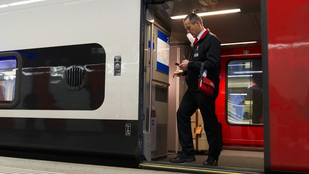 Kontrolleure der SBB müssen Billette, die nach Fahrtantritt gelöst wurden, als ungültig ansehen.