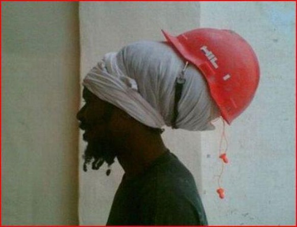 Ja, Baustellen können nerven. Aber ohne sie gäbe es diese 28 lustigen Bilder nicht
Kluge Rastas schützen sich.