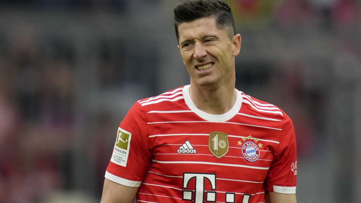 Bayern's Robert Lewandowski reacts during the German Bundesliga soccer match between Bayern Munich and Stuttgart, at the Allianz Arena, in Munich, Germany, Sunday, May 8, 2022. (AP Photo/Michael  ...