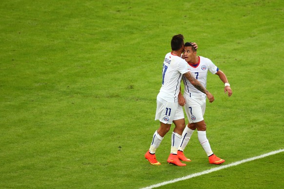 Nicht nur Torschützen, sondern auch defensiv wertvoll: Chiles Stürmer Eduardo Vargas und Alexis Sánchez.