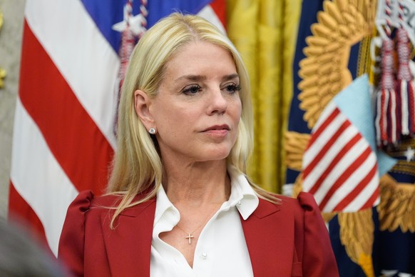 Attorney General Pam Bondi listens as President Donald Trump speaks after signing an executive order regarding TikTok in the Oval Office at the White House, Thursday, Sept. 25, 2025, in Washington. (A ...