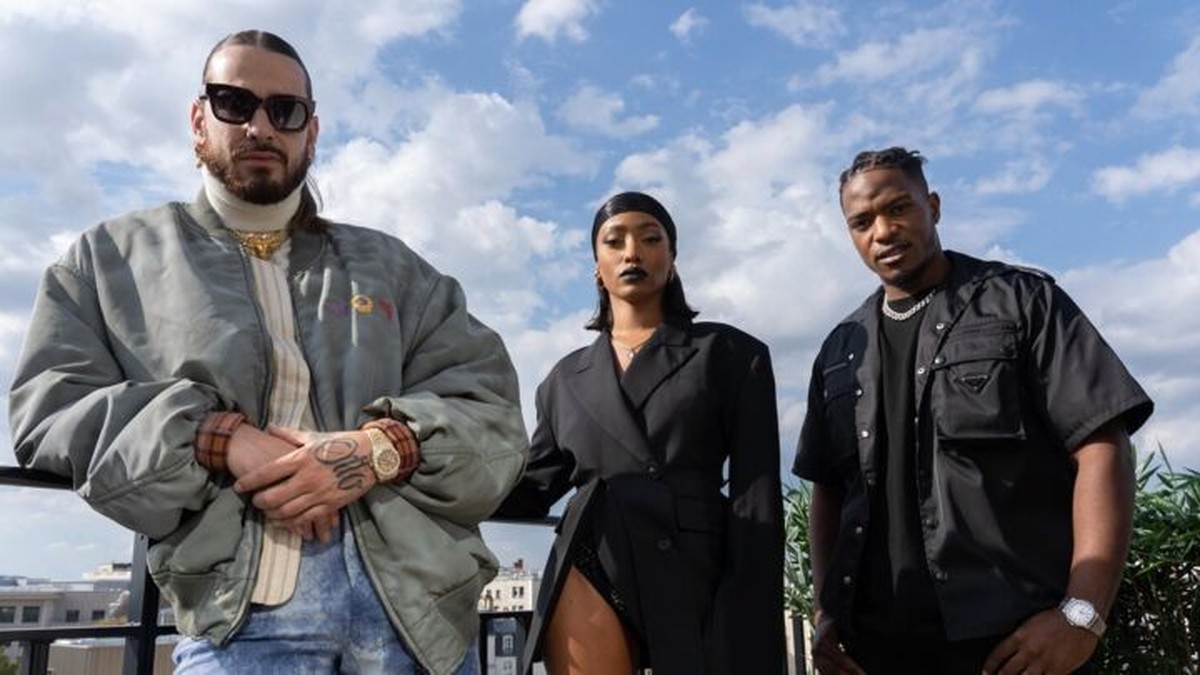 SCH, Shay et Niska, durant le tournage du premier épisode de la saison 1 de Nouvelle école.