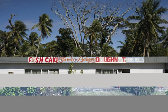 Ein Fish-Cake-Geschäft auf Atiu-Island.