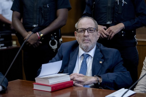 epa11612884 Former Hollywood producer Harvey Weinstein appears in criminal court in New York, New York, USA, 18 September 2024. Weinstein pleaded not guilty to a first degree criminal sexual act. EPA/ ...