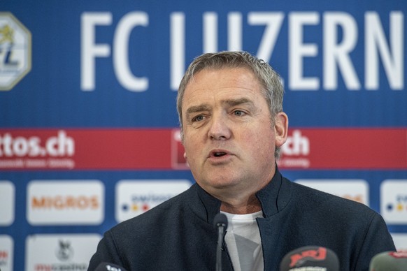 Der Praesident des FC Luzern, Stefan Wolf anlaesslich einer Medienkonferenz zum Fuehrungsstreit zwischen dem FC Luzern Verwaltungsrat und Investor Bernhard Amstaeg vom Mittwoch, 22. Maerz 2023 in Luze ...