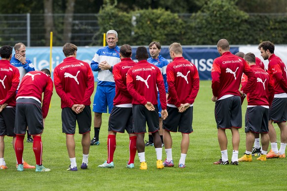 Vladimir Petkovic will seiner Mannschaft mehr Selbstvertrauen geben.