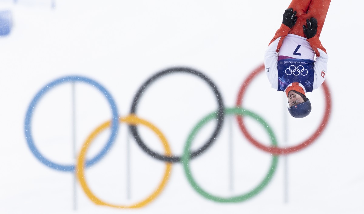 Switzerland's Noe Roth competes the first jump during the men's Freestyle Skiing Freeski aerials final at the 2026 Olympic Winter Games in Livigno, Italy, on Friday, February 20, 2026. (KEYS ...
