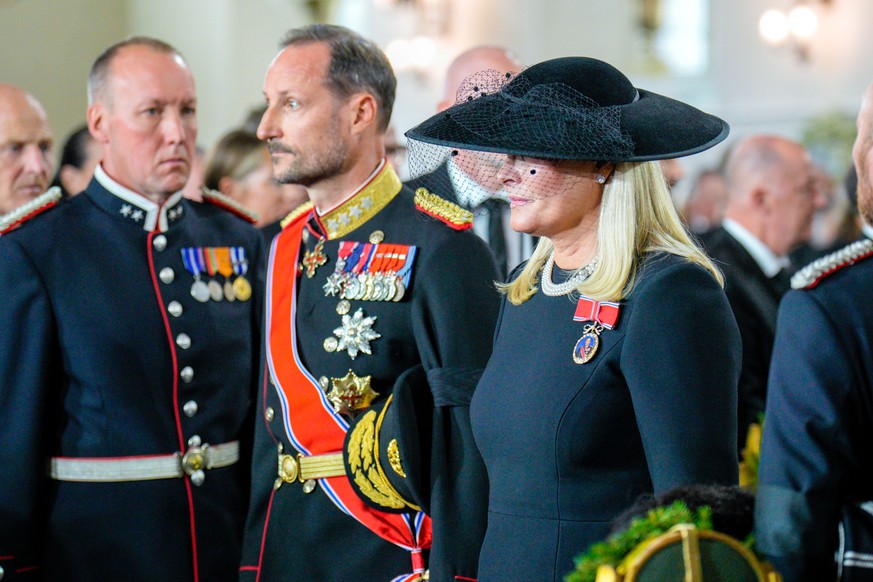 Norway's King Haakon VIII and Queen Mette-Marit attend the funeral ceremony of King Harald V at Oslo Cathedral, Wednesday, Sept. 9, 2026. (Stian Lysberg Solum/NTB Scanpix via AP)
Norway King Fune ...