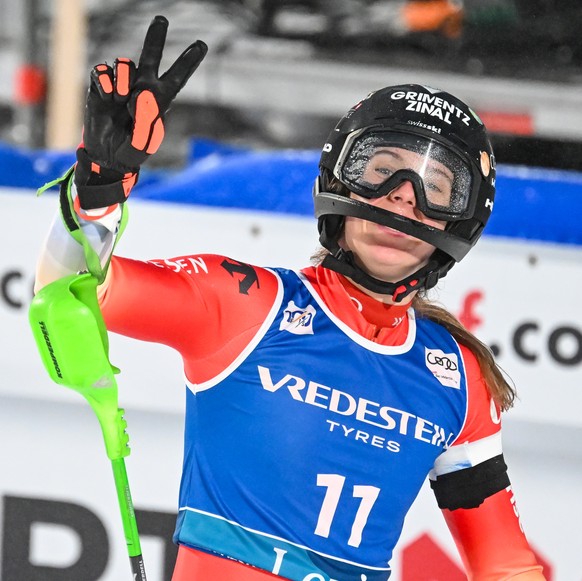 epa11724315 Camille Rast of Switzerland in the finish area after the second round of the Women?s Slalom race at the FIS Ski World Cup in Levi, Finland, 16 November 2024.l EPA/Kimmo Brandt