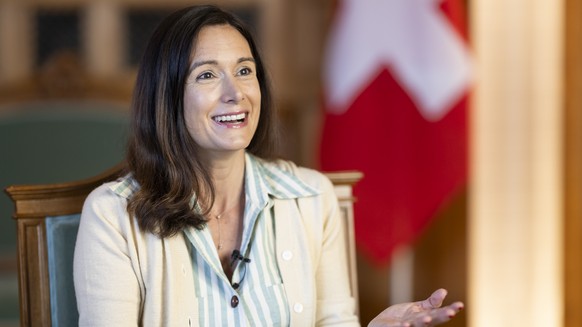 Nationalratspraesidentin Maja Riniker, FDP-AG, gibt der Nachrichtenagentur Keystone-SDA ein Interview zu ihrem Praesidialjahr, am Mittwoch, 2. Juli 2025 im Buero der Praesidentin im Bundeshaus in Bern ...