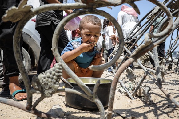 GAZA CITY, GAZA - AUGUST 29: Palestinians gather at the scene to inspect the aftermath of the Israeli attack on a house belonging to the al-Nimr family in Gaza City, Gaza on August 29, 2025. A large p ...