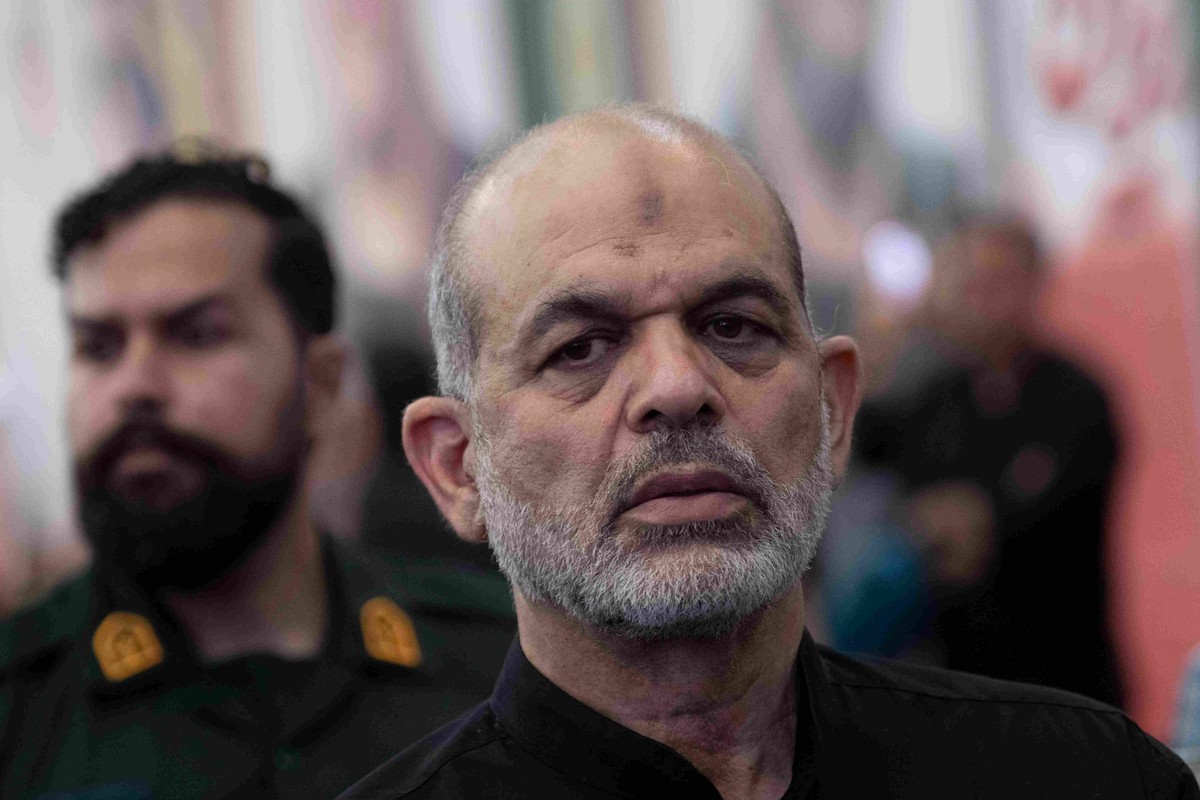 Le commandant en chef des gardiens de la révolution, Ahmad Vahidi.