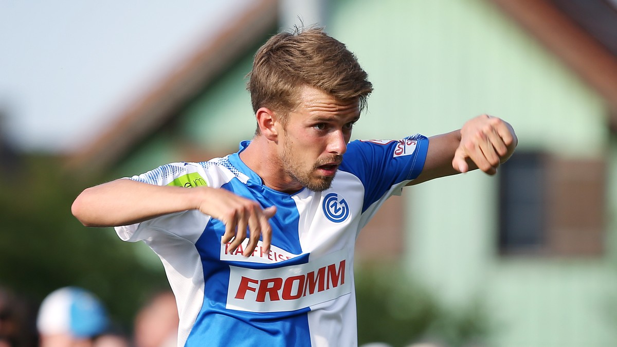 GC Spieler Lucas Andersen bei einem Einwurf, aufgenommen am Samstag, 14. Juli 2018, beim Fussball Testspiel zwischen dem Grasshopper-Club Zuerich gegen den Oesterreichischen Bundesliga Club SCR Altach ...