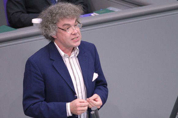 Berlin, Deutschland, 12.06.2024: Deutscher Bundestag: 174. Bundestagssitzung: Matthias Moosdorf, AfD *** Berlin, Germany, 12 06 2024 German Bundestag 174 Bundestag session Matthias Moosdorf, AfD Copyr ...