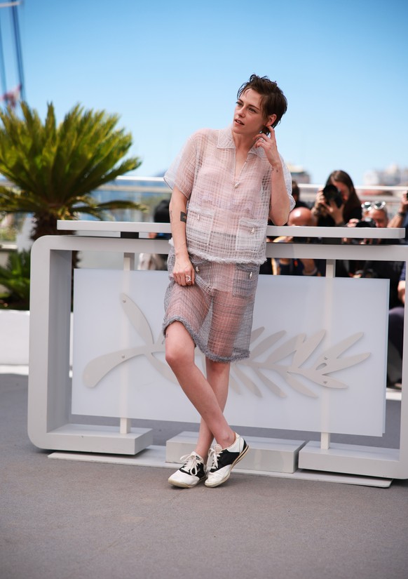 epa12963719 Kristen Stewart attends the photocall for 'Full Phil' during the 79th annual Cannes Film Festival, in Cannes, France, 16 May 2026. The film festival runs from 12 to 23 May 2026.  ...