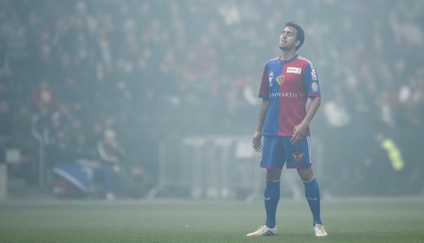 FCB&#039;s Matias Emilio Delgado reacts during the Swiss Cup final soccer match between FC Basel and FC Zurich at the Stade de Suisse stadium in Bern, Switzerland, Monday, April 21, 2014. (KEYSTONE/Gi ...
