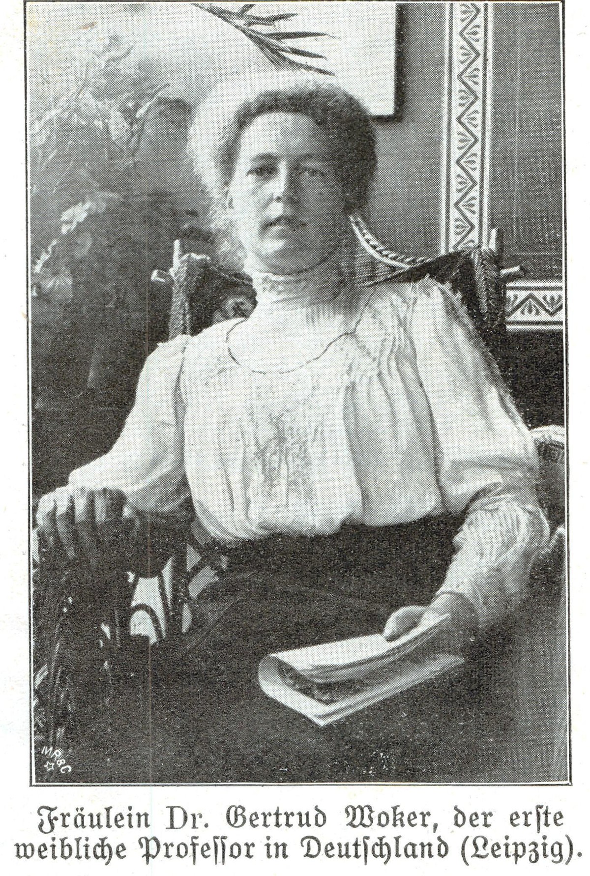 Gertrud woker, ca. 1911 Deutscher Hausschatz. Illustrierte Familienzeitschrift. 38. Jahrgang. Von Oktober 1911 bis Oktober 1912.
