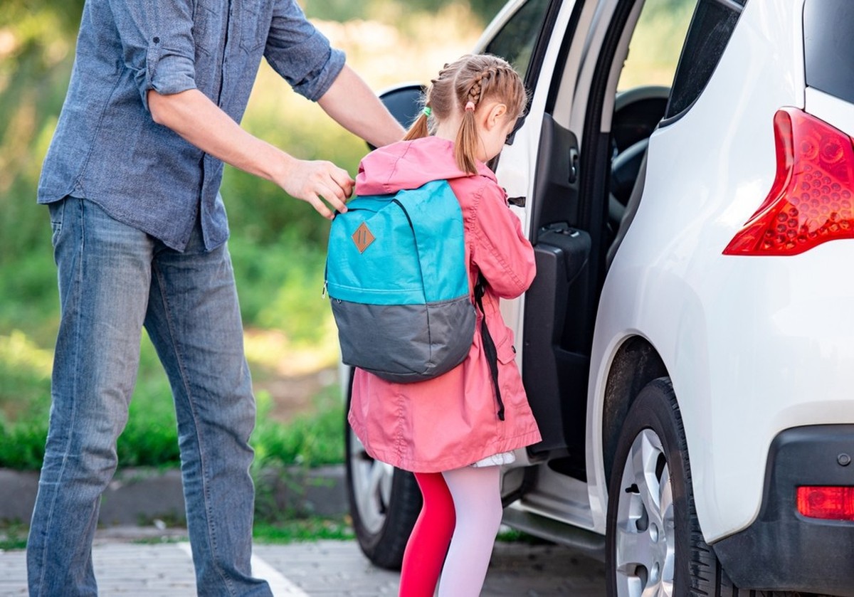 Une vaste étude menée à Genève révèle un cercle vicieux: le trafic inquiète les parents, qui prennent alors leur voiture et l’alimentent davantage.